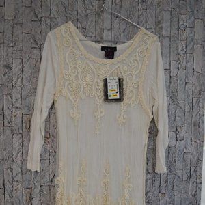 Alberto Makali Off White Wedding/Bridal Shower Dre